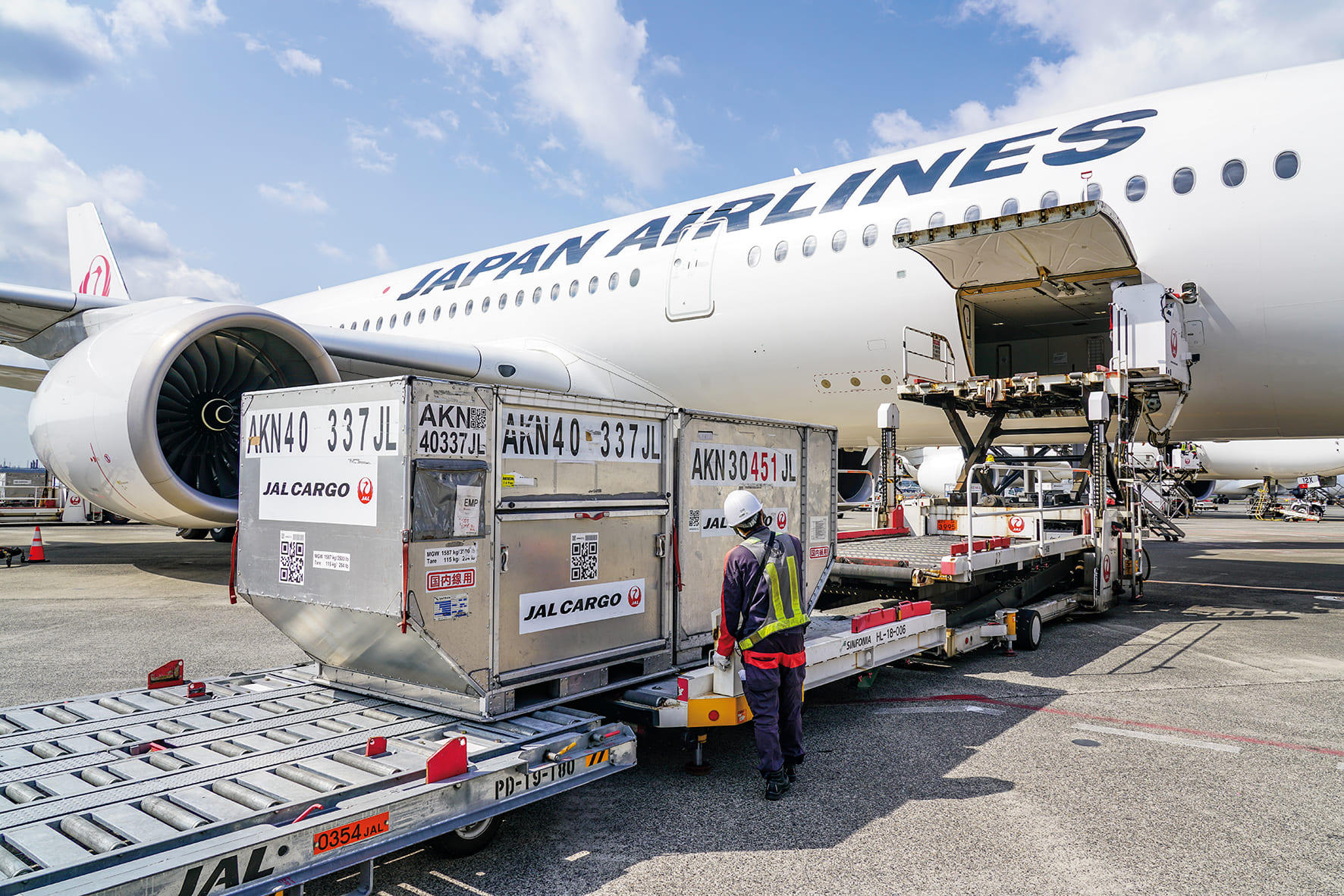JAL貨物輸送_resized.jpg